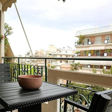 Charming Apartment Near Center Афины Экстерьер фото